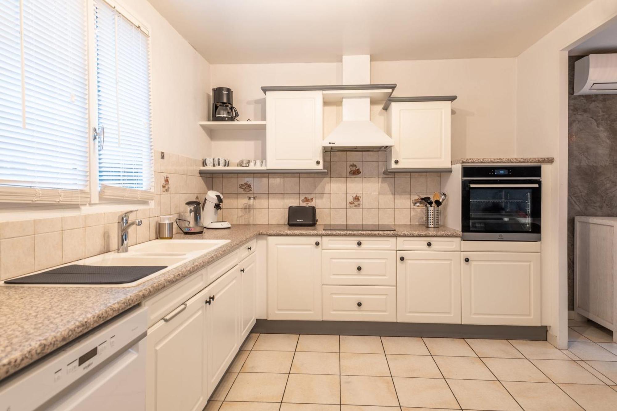 Alpiloc - Town House With Garden And Winter Lounge Villa Annecy Ngoại thất bức ảnh