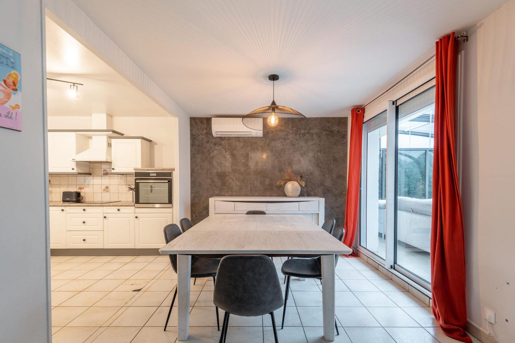 Alpiloc - Town House With Garden And Winter Lounge Villa Annecy Ngoại thất bức ảnh
